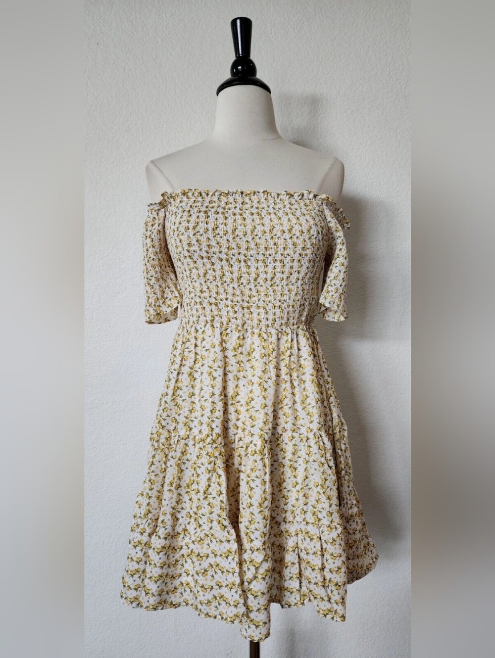 Off-Shoulder Smocked Floral Midi Dress - Cream & Yellow